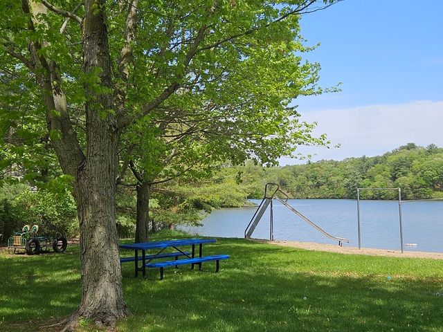 226 Platte Drive, Dixon, IL 61021