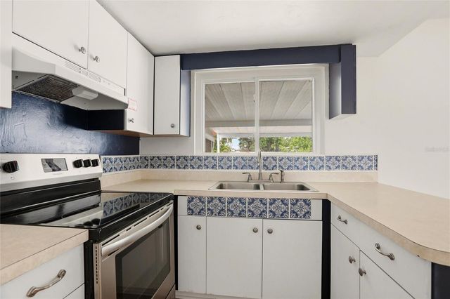 404 W WHIDDEN STREET, Arcadia, FL 34266