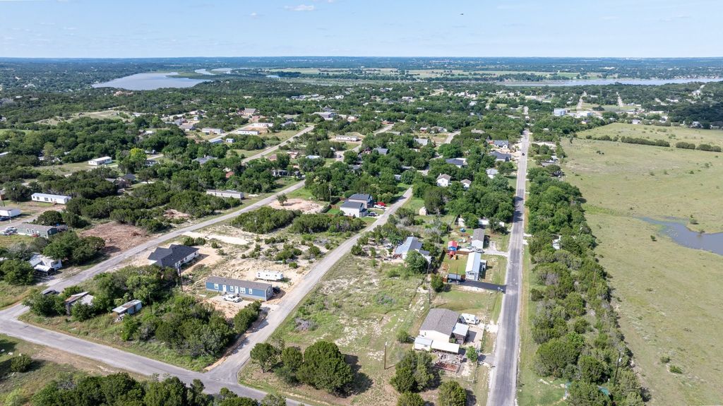 3605 Mulberry Drive, Granbury, TX 76048
