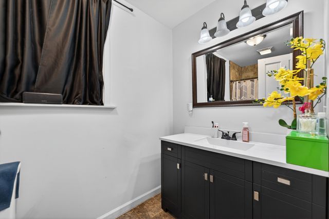 922 Lincoln Avenue, Rochelle, IL 61068