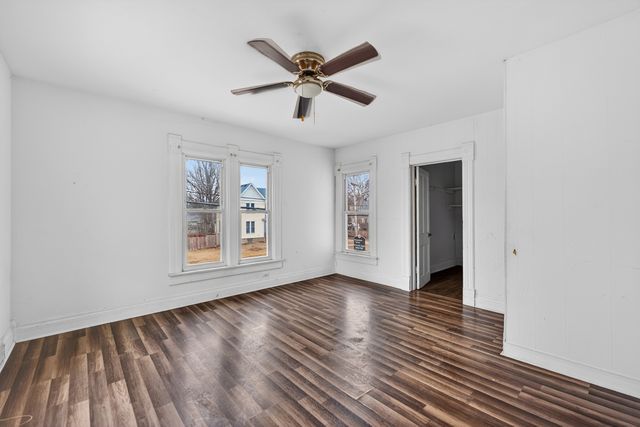 922 Lincoln Avenue, Rochelle, IL 61068