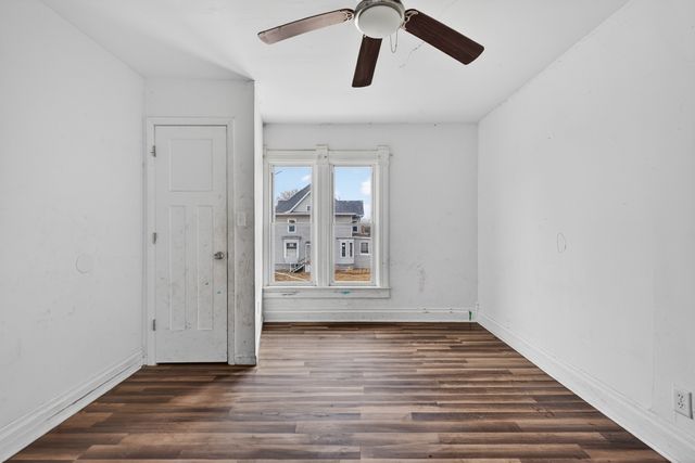 922 Lincoln Avenue, Rochelle, IL 61068