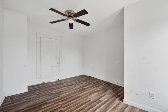 922 Lincoln Avenue, Rochelle, IL 61068