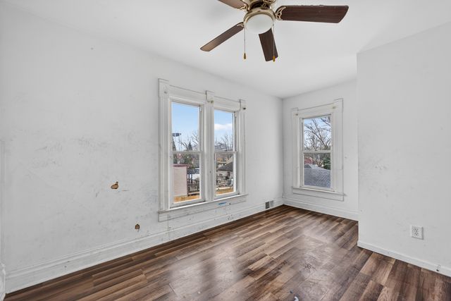 922 Lincoln Avenue, Rochelle, IL 61068