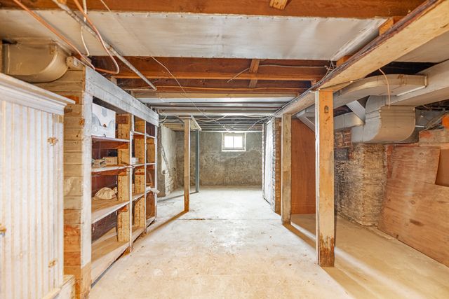 922 Lincoln Avenue, Rochelle, IL 61068