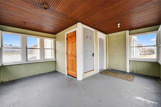 922 Lincoln Avenue, Rochelle, IL 61068