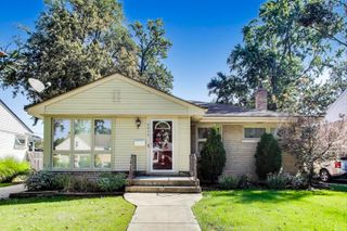 8849 Mcvicker Avenue, Morton Grove, IL 60053