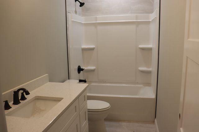 1534 Buck Ridge Ct, Cunningham, TN 37052