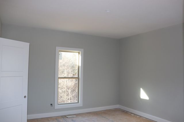 1534 Buck Ridge Ct, Cunningham, TN 37052