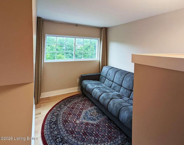 1854 Trevilian Way, Louisville, KY 40205