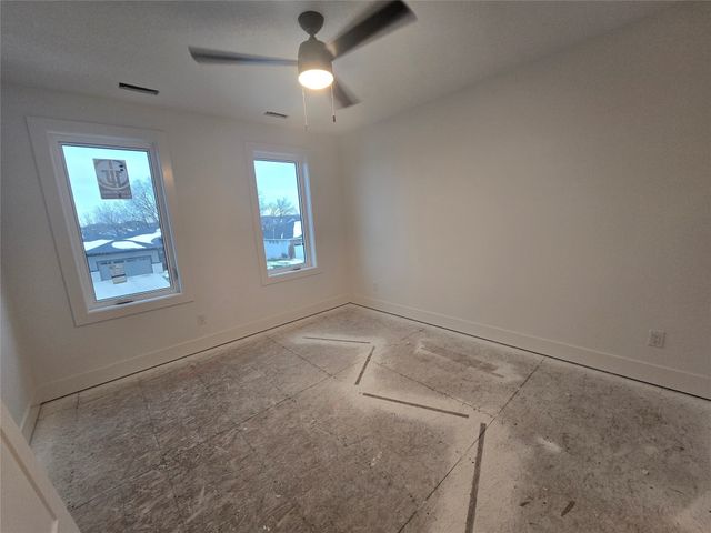 16130 Sharon Court, Urbandale, IA 50323