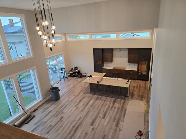 16130 Sharon Court, Urbandale, IA 50323