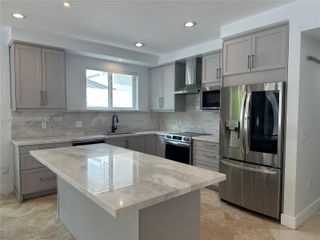 3160 Matilda St 3160, Miami, FL 33133