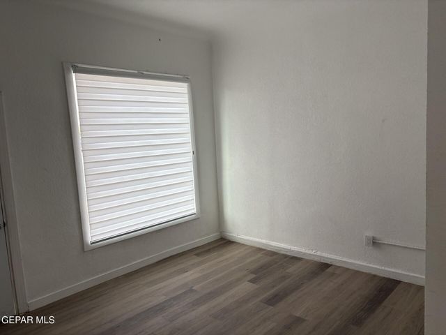2916 Pera Avenue A, El Paso, TX 79905