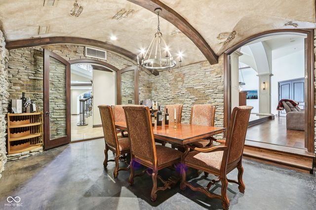 415 Springwood Drive, Carmel, IN 46032