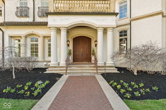 415 Springwood Drive, Carmel, IN 46032