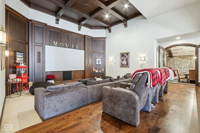 415 Springwood Drive, Carmel, IN 46032