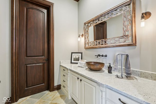 415 Springwood Drive, Carmel, IN 46032