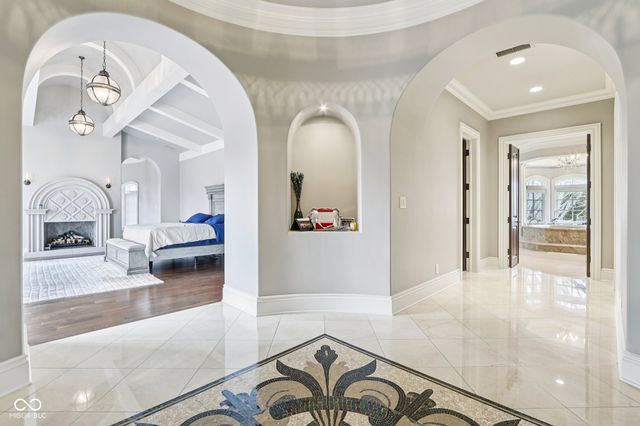 415 Springwood Drive, Carmel, IN 46032