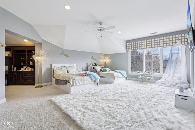 415 Springwood Drive, Carmel, IN 46032