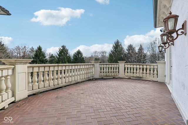 415 Springwood Drive, Carmel, IN 46032