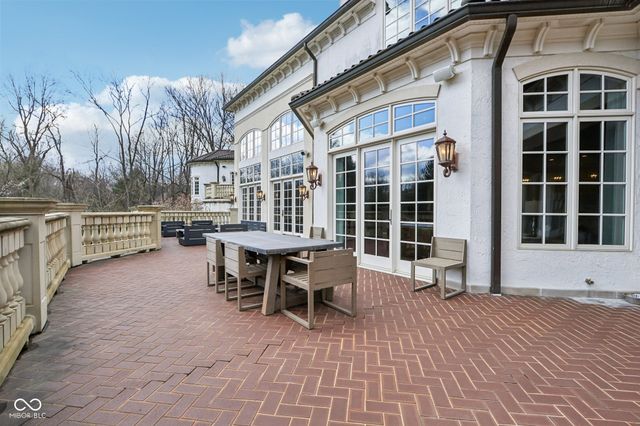 415 Springwood Drive, Carmel, IN 46032