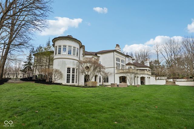 415 Springwood Drive, Carmel, IN 46032