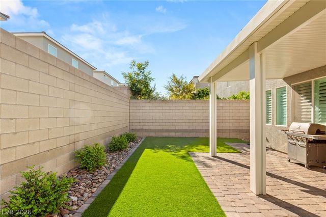 10193 Chockstone Street, Las Vegas, NV 89166