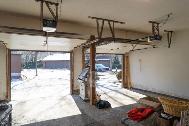 30051 Center Ridge Road A, Westlake, OH 44145