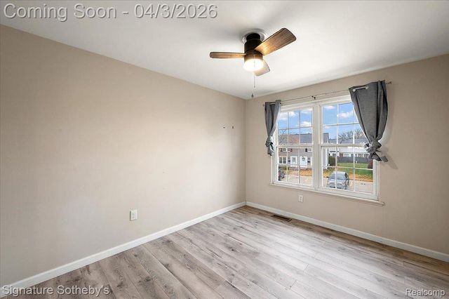 36702 Park Place Drive, Sterling Heights, MI 48310