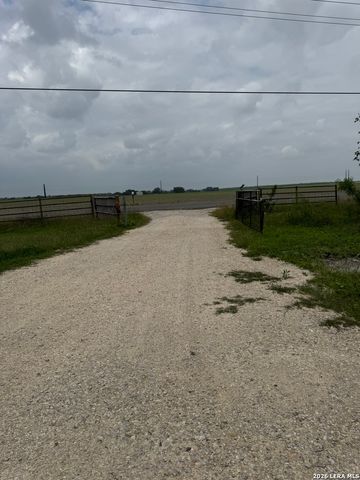 3030 County Road 4516, Hondo, TX 78861