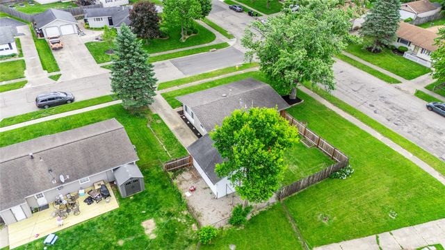 1189 Share Drive, Riverside, OH 45432