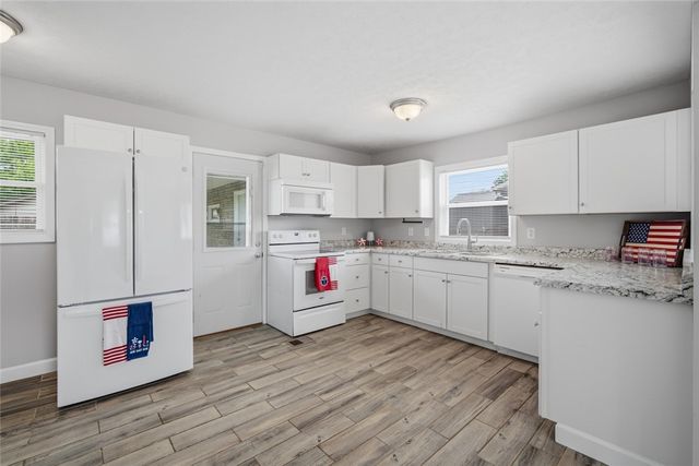 1189 Share Drive, Riverside, OH 45432