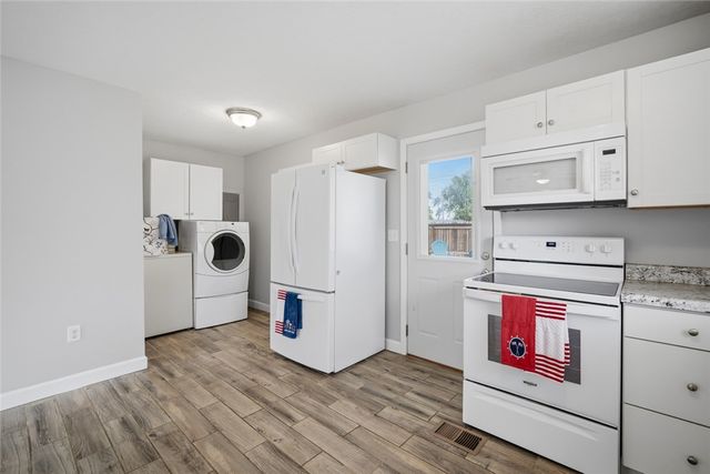 1189 Share Drive, Riverside, OH 45432