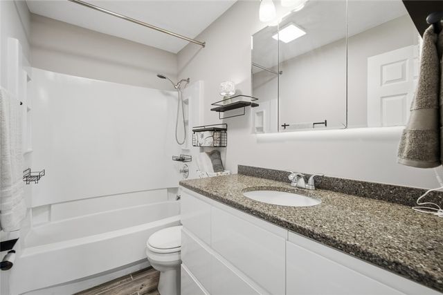 1189 Share Drive, Riverside, OH 45432