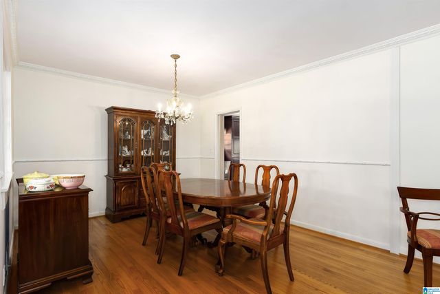 709 VESTAVIA LAKE DRIVE, Vestavia Hills, AL 35216