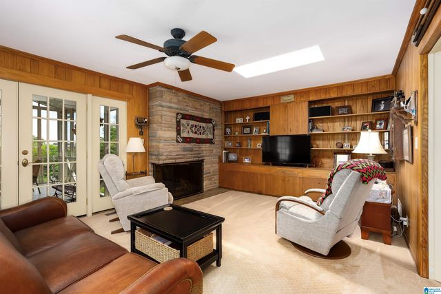 709 VESTAVIA LAKE DRIVE, Vestavia Hills, AL 35216