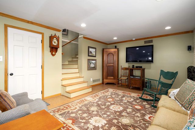 709 VESTAVIA LAKE DRIVE, Vestavia Hills, AL 35216