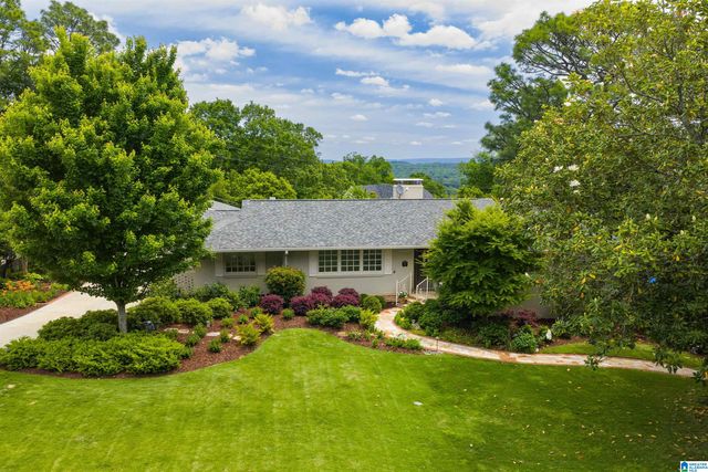 709 VESTAVIA LAKE DRIVE, Vestavia Hills, AL 35216