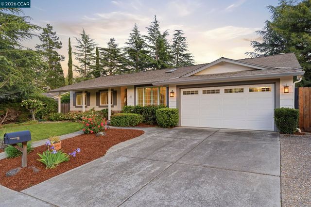 711 Bloching Cir, Clayton, CA 94517