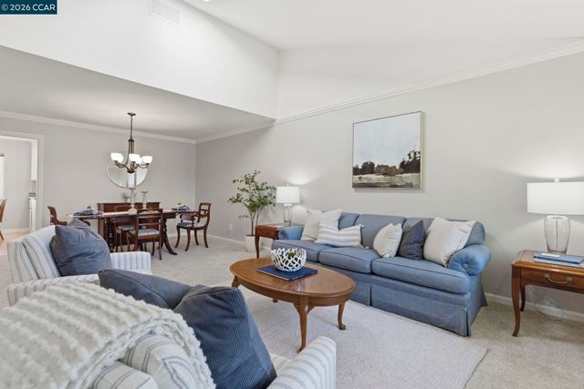 711 Bloching Cir, Clayton, CA 94517