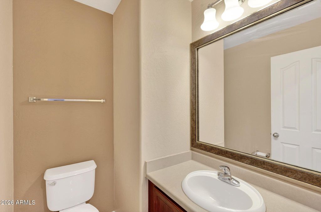 Image 17 of property listing at 40369 W PEGGY Court, Maricopa, AZ 85138