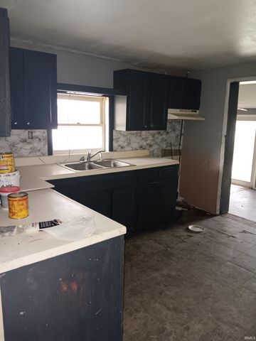 89 Mason Street, Bedford, IN 47421