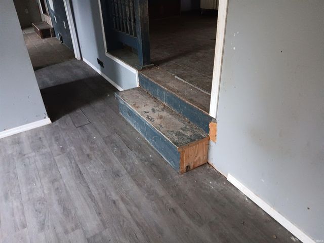 89 Mason Street, Bedford, IN 47421