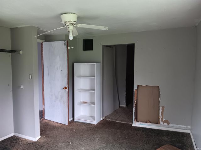 89 Mason Street, Bedford, IN 47421