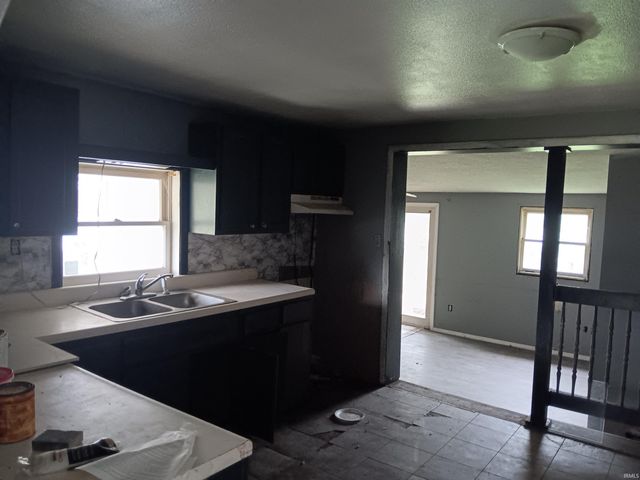 89 Mason Street, Bedford, IN 47421