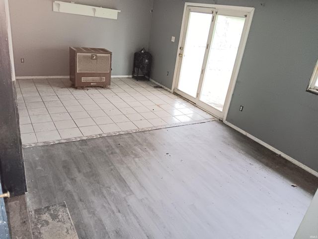 89 Mason Street, Bedford, IN 47421