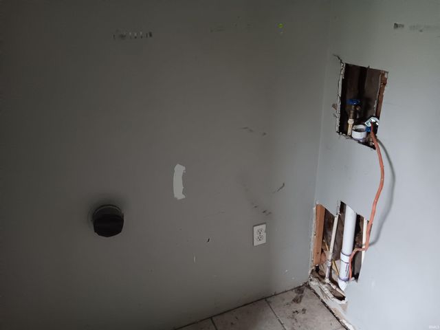 89 Mason Street, Bedford, IN 47421