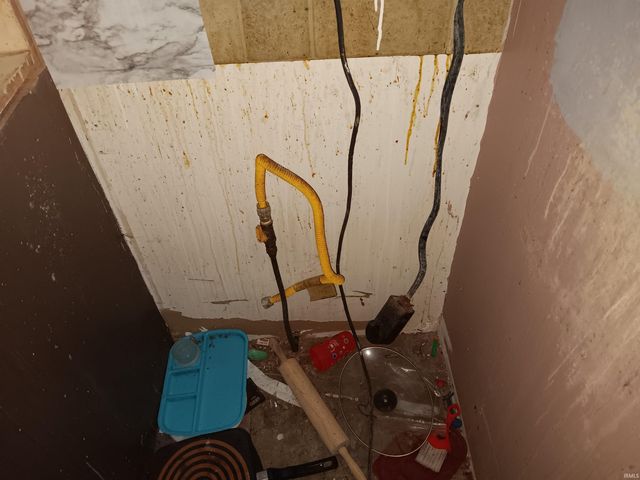 89 Mason Street, Bedford, IN 47421