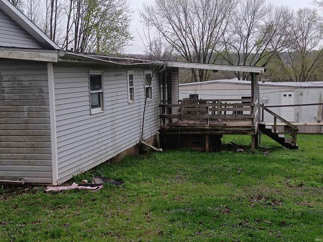 89 Mason Street, Bedford, IN 47421